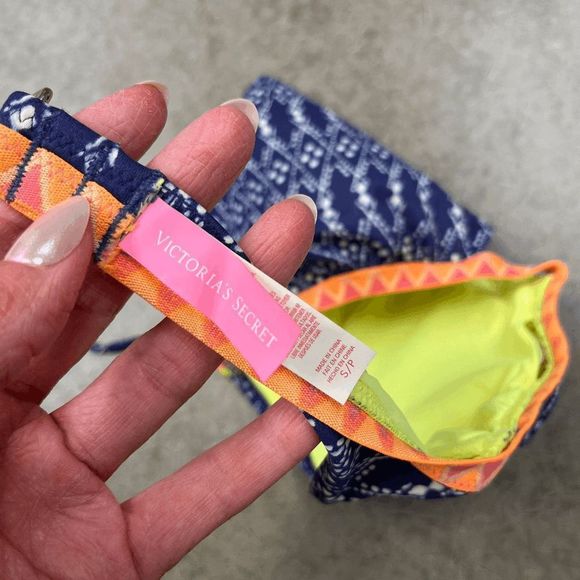 Victoria's Secret High Neck Halter Bikini Top - Picture 4 of 4
